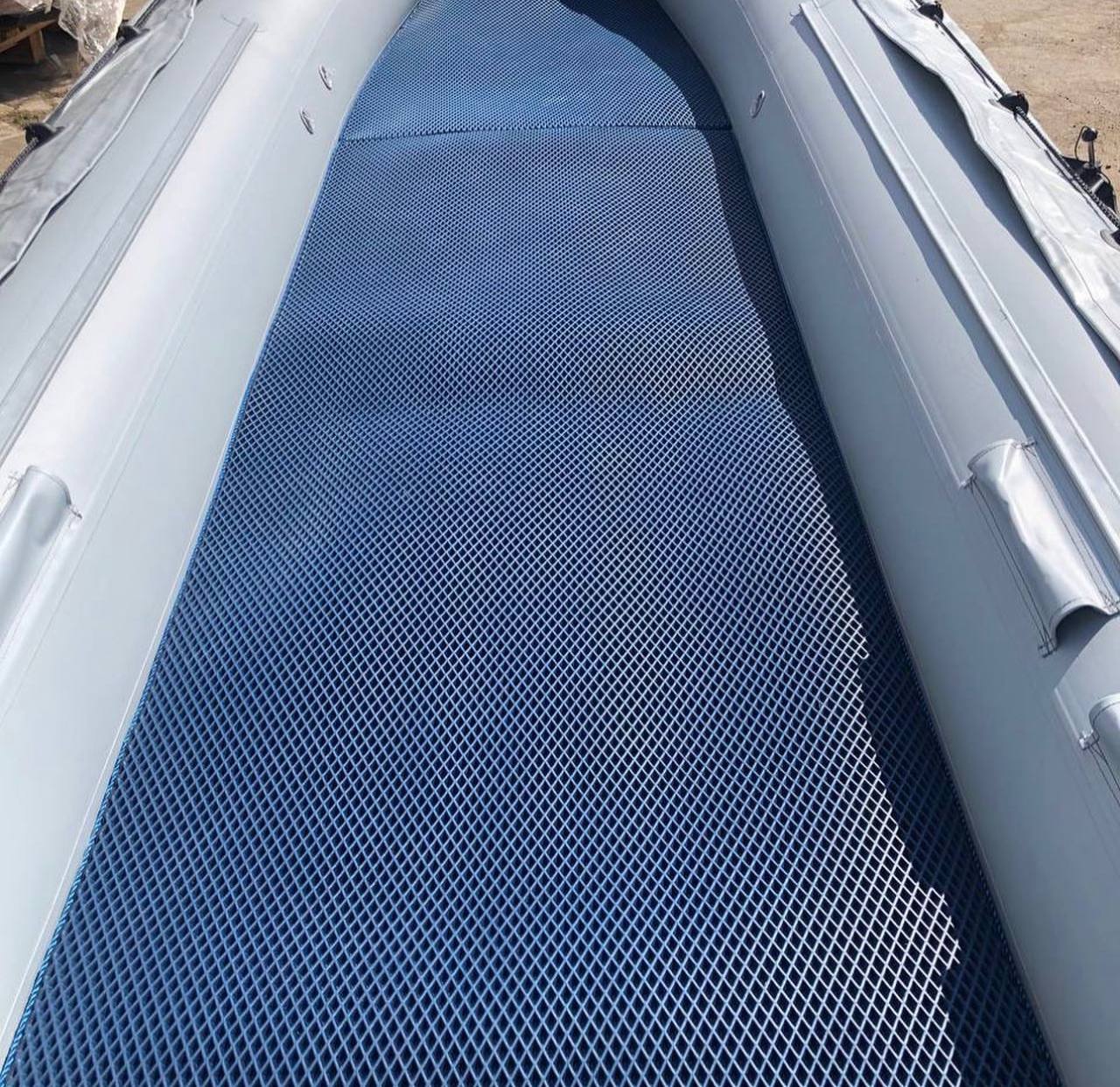 EVA покрытие в лодке ПВХ — фактура