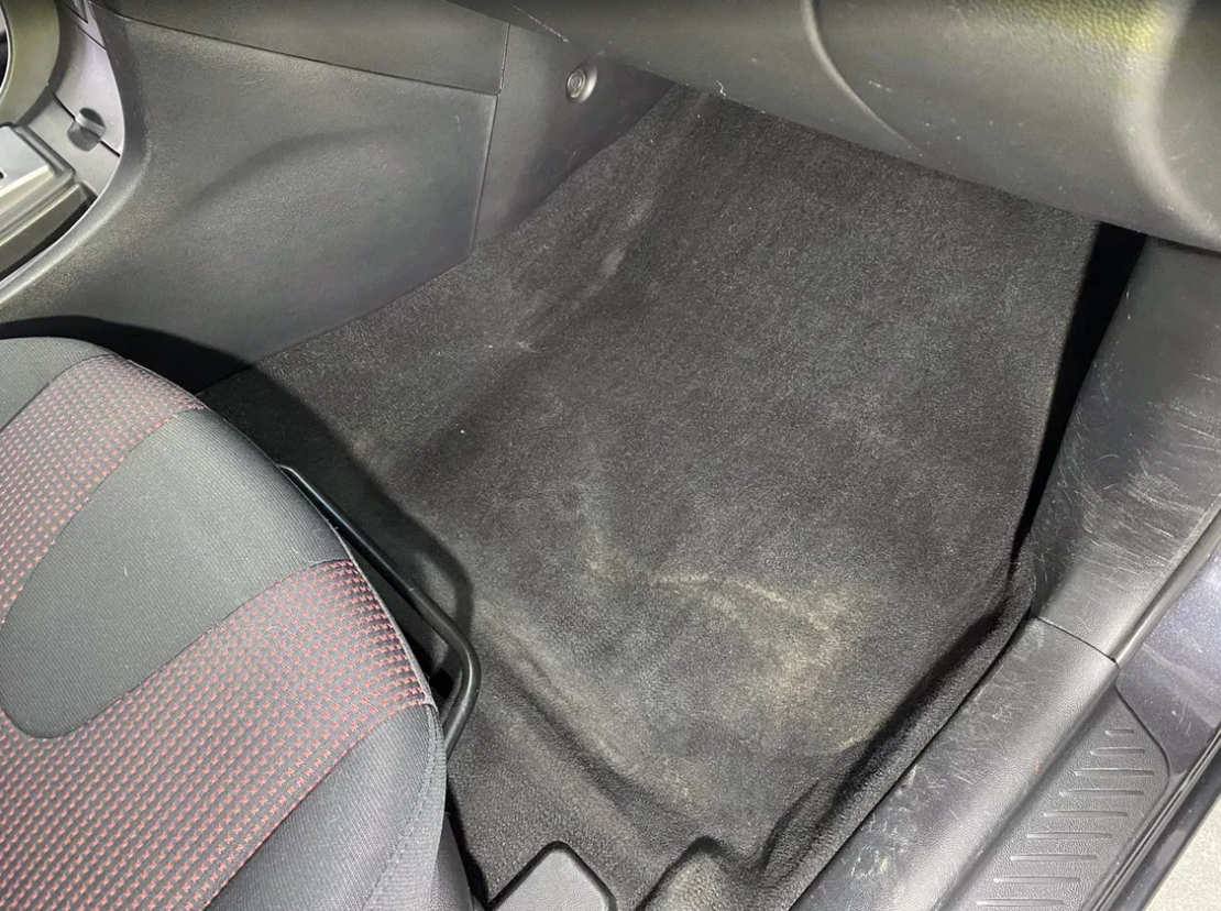 Подготовка салона перед установкой EVA ковриков